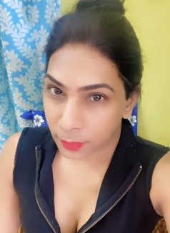 Lahari - Acompañantes transexual in Hyderabad Photo 7 of 10