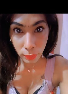 Lahari - Acompañantes transexual in Hyderabad Photo 10 of 10