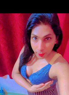 Lahari y - Transsexual escort in Hyderabad Photo 7 of 8
