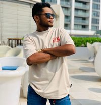 Lahiru - Male escort in Colombo