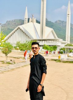 Lahore VIP Services - Male escort in Lahore Photo 10 of 10