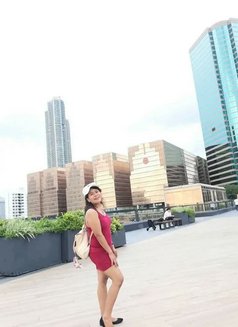 Lai - escort in Hong Kong Photo 5 of 11