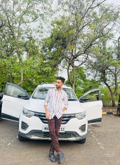 Laif - Male escort in Mumbai Photo 1 of 3
