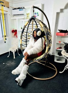 Laika - escort in Guangzhou Photo 3 of 4