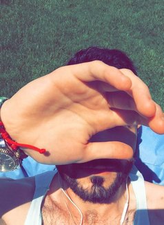 Lail - Acompañante masculino in Cairo Photo 11 of 14