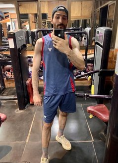 Lail - Male companion in Cairo Photo 4 of 4