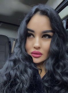 Laila - escort in Muscat Photo 2 of 11