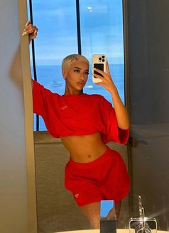 Laila - puta in Dehradun, Uttarakhand Photo 1 of 4