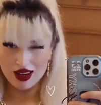 Laila - puta in Muscat Photo 6 of 10