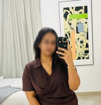 Laila in Al Nahda - puta in Dubai Photo 1 of 3