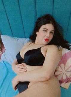 LAILA - escort in Muscat Photo 18 of 24