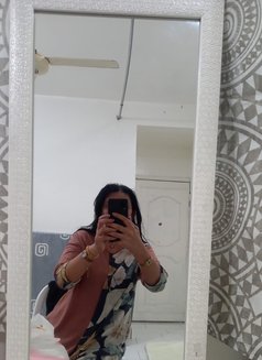 Manal Iraqi - escort in Muscat Photo 17 of 21