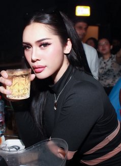 Laila one only post-op transgender - Transsexual escort in Dubai Photo 21 of 22