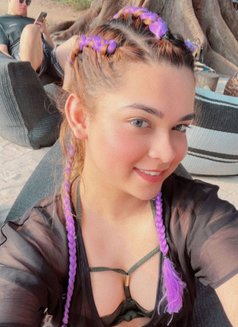 Laila - escort in Pune Photo 9 of 12