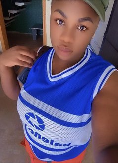 Laila - escort in Lahore Photo 2 of 2