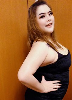 Laila - escort in Al Manama Photo 4 of 10