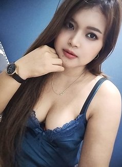 Laila - masseuse in Dubai Photo 1 of 4