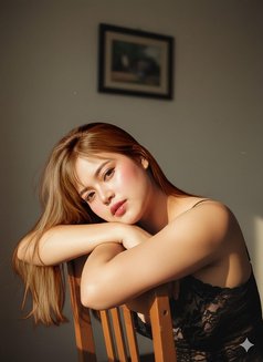 Laila - masseuse in Dubai Photo 4 of 5