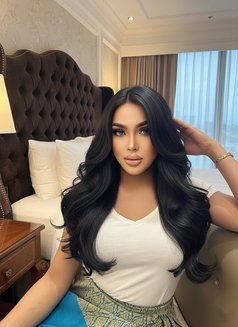 Laila - Acompañantes transexual in Dubai Photo 6 of 7