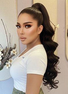 Laila - Acompañantes transexual in Dubai Photo 7 of 9