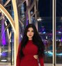 Laila - puta in Dubai Photo 1 of 10