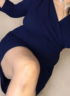 Sophia - escort in Cape Town Photo 1 of 2