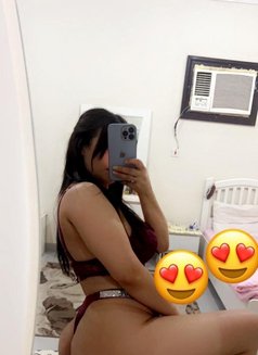 Lailita - escort in Muscat Photo 1 of 4