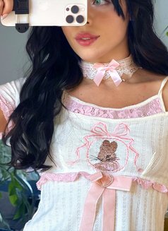 Laine - escort in Dubai Photo 23 of 27