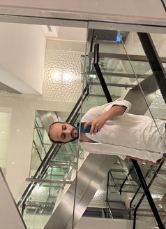 Laith - Male escort in Dubai Photo 1 of 3