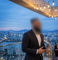 Lakaboy - Male escort in Colombo