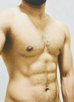 Lakmal | 33 Old | Verified - Male escort in Colombo Photo 1 of 4