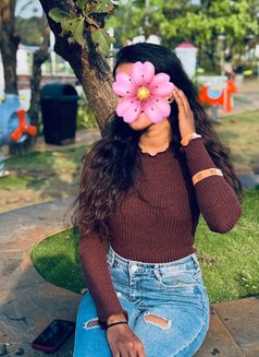 Lakshi Live Camshow/Whatsapp - puta in Colombo Photo 7 of 7