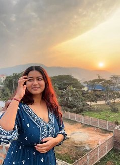 Lakshita - escort in Ahmedabad Photo 2 of 3