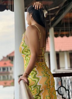 Lakshmi - escort in Chennai Photo 3 of 3