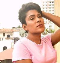 Lala Back to Mount Lavinia - Acompañantes transexual in Colombo