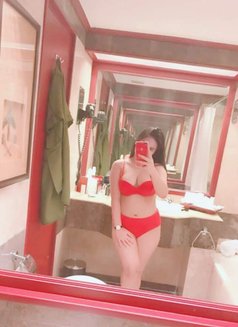 Lala Big boobs - puta in Jakarta Photo 10 of 11