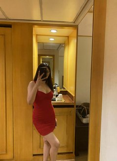 Lala - escort in Manila Photo 3 of 3