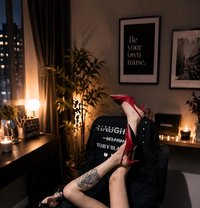 Lala - escort in Singapore