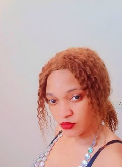 LALA FROM CAMEROON IN EAST OF KAILASH - escort in New Delhi Photo 2 of 6