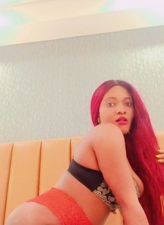 LALA FROM CAMEROON IN EAST OF KAILASH - escort in New Delhi Photo 5 of 6