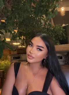 Lala independent - escort in Al Manama Photo 15 of 23