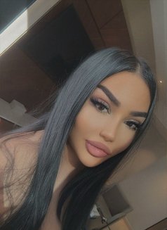 Lala independent - escort in Al Manama Photo 19 of 23