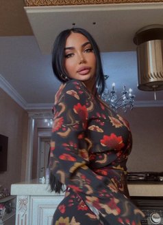 Lala independent - escort in Al Manama Photo 22 of 23