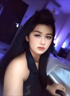 Lala - escort in Bali Photo 4 of 6