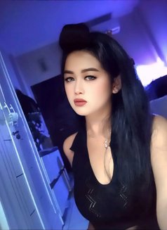 Lala - escort in Bali Photo 5 of 6