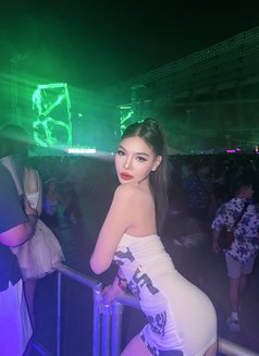 Lala lalila - escort in Macao Photo 18 of 23