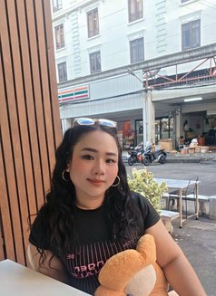 Lala - escort in Bangkok Photo 1 of 6