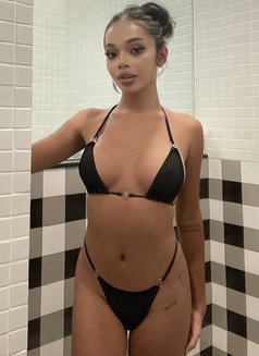 Lalaaa - Acompañantes transexual in Bali Photo 8 of 13