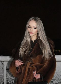Lali - puta in Dubai Photo 2 of 7