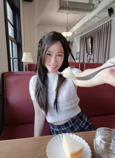 Lalina Is High Gfe 🥰 - puta in Singapore Photo 1 of 24